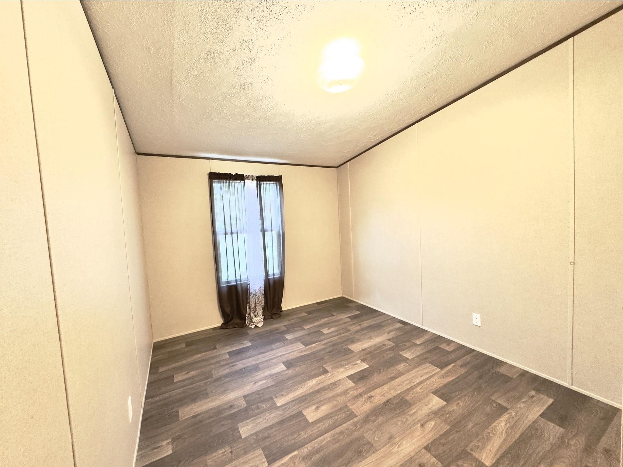 1869 Young Lane Lockhart TX 78644