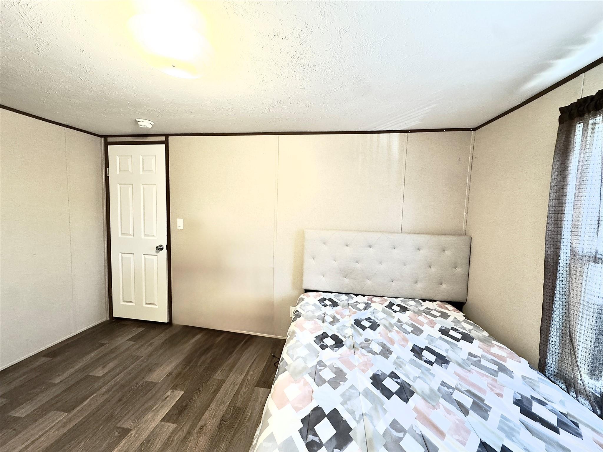 1869 Young Lane Lockhart TX 78644