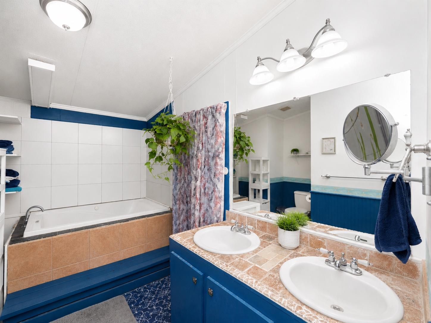 111 Pecan Orchard Lane Marble Falls TX 78654
