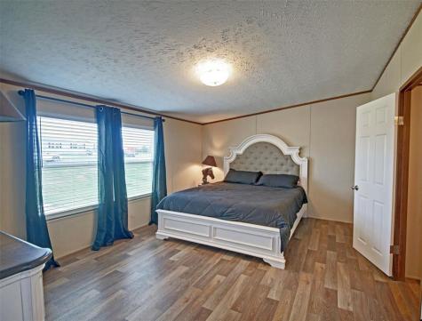 690 Casen Street Dale TX 78616