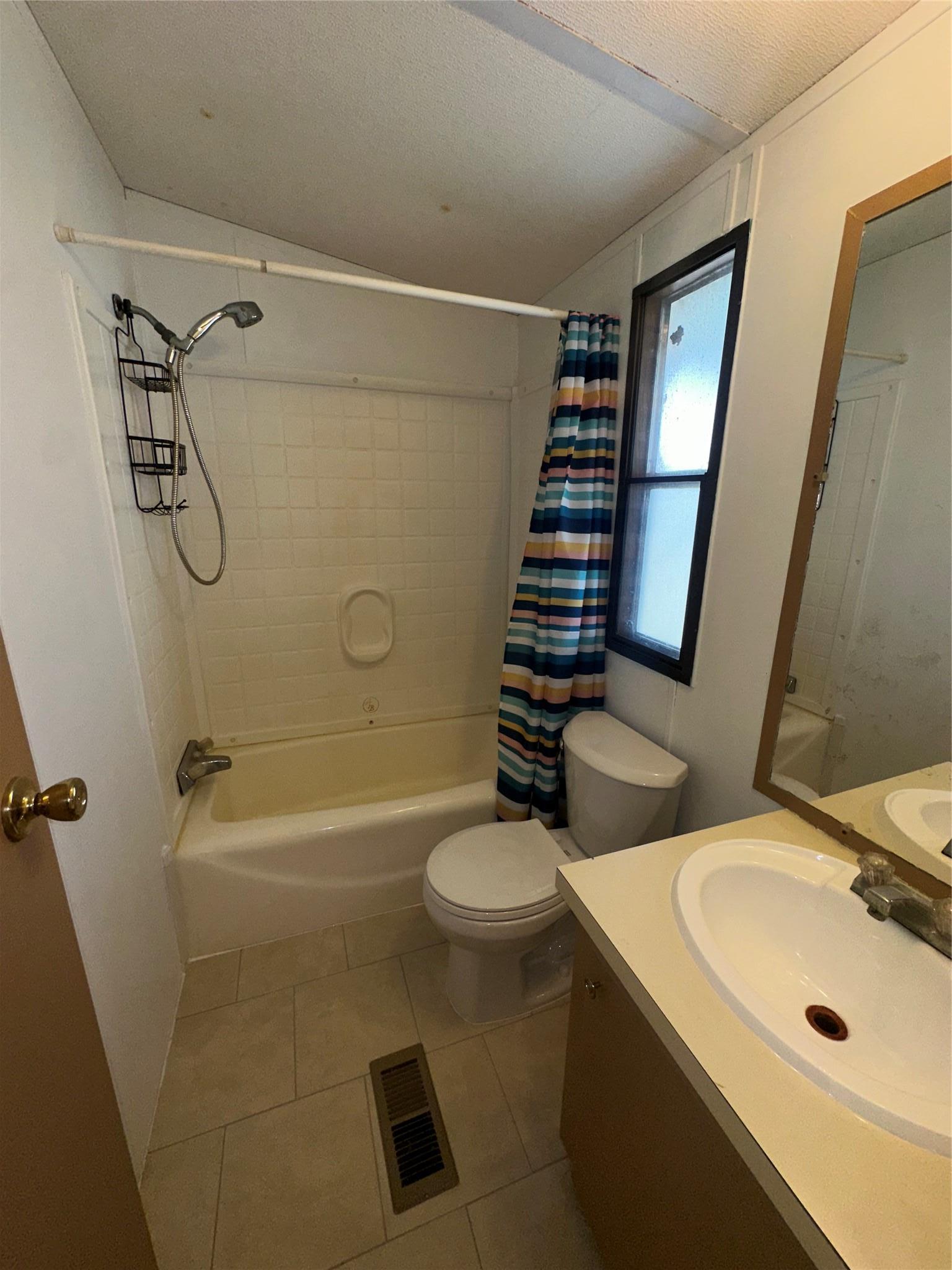 1218 Private Road 3063 Lexington TX 78947