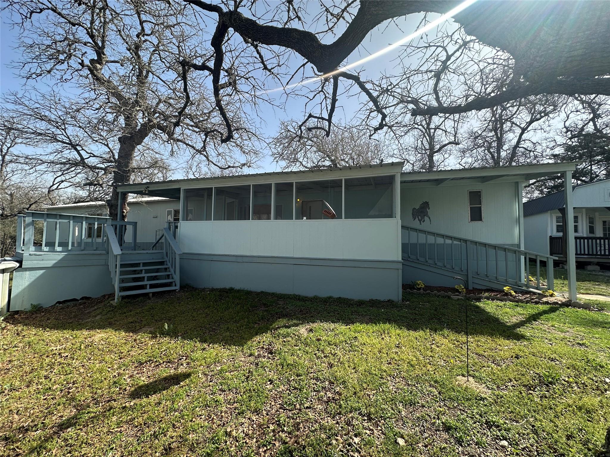 1218 Private Road 3063 Lexington TX 78947