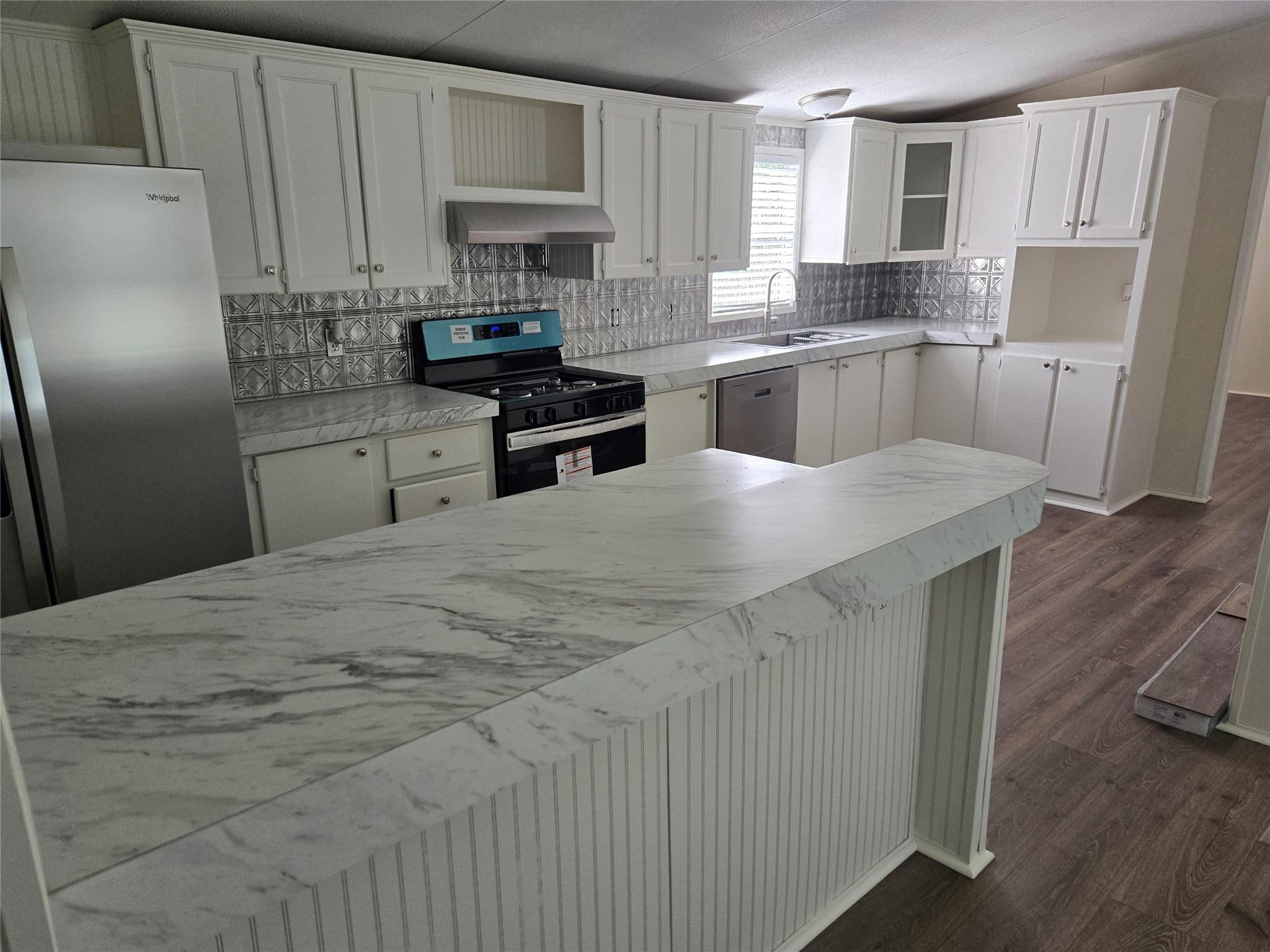 2807 Lone Tree Road Victoria TX 77901