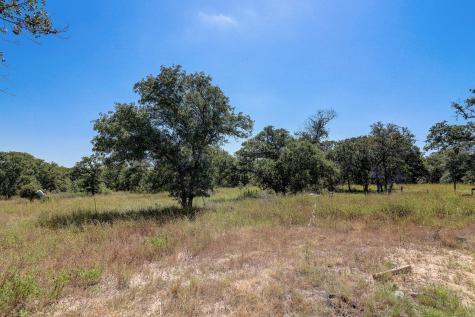 2125 Polly Lane La Vernia TX 78121
