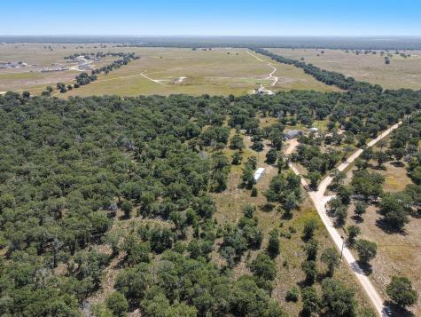 2125 Polly Lane La Vernia TX 78121