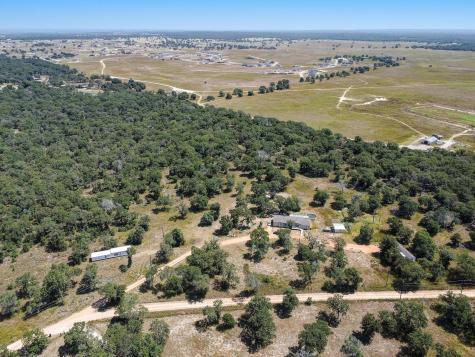2125 Polly Lane La Vernia TX 78121