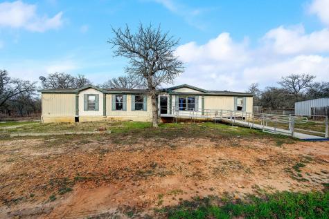 2125 Polly Lane La Vernia TX 78121