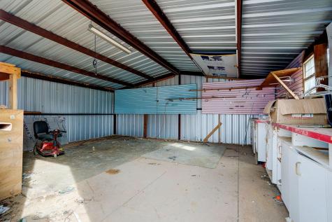 2125 Polly Lane La Vernia TX 78121