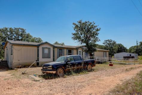 2125 Polly Lane La Vernia TX 78121