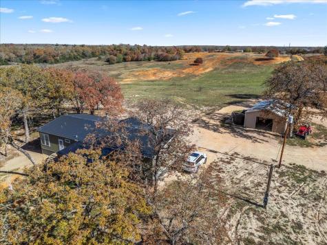 5040 County Road 320 Rockdale TX 76567