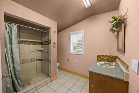 147 Community Center Road Rosanky TX 78953