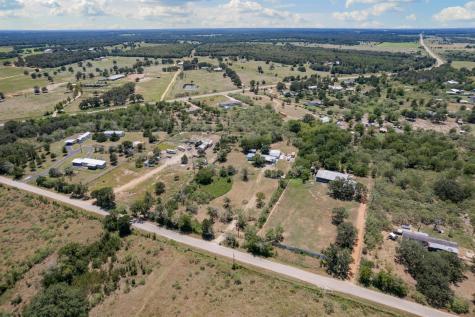 147 Community Center Road Rosanky TX 78953