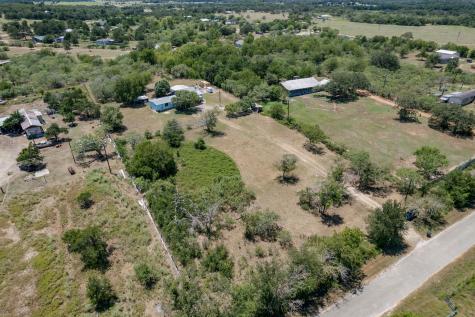 147 Community Center Road Rosanky TX 78953