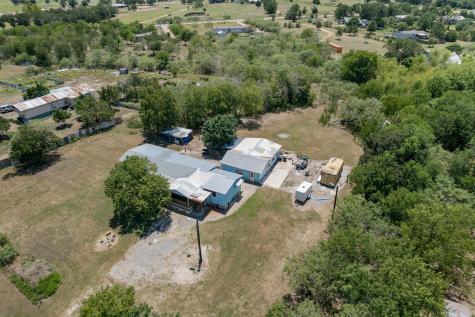 147 Community Center Road Rosanky TX 78953