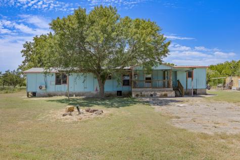 147 Community Center Road Rosanky TX 78953