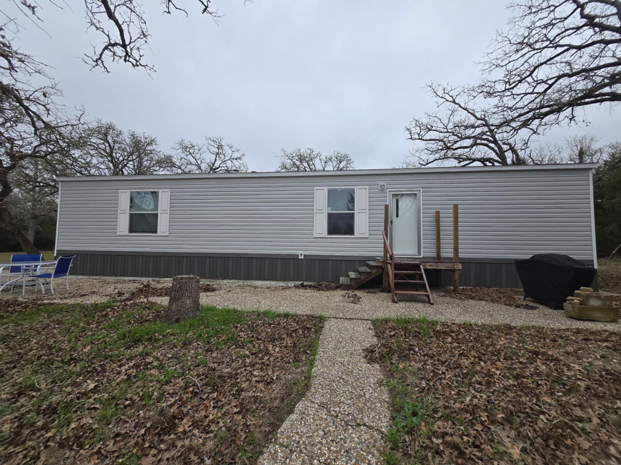 221 Old Waelder Road Flatonia TX 78941