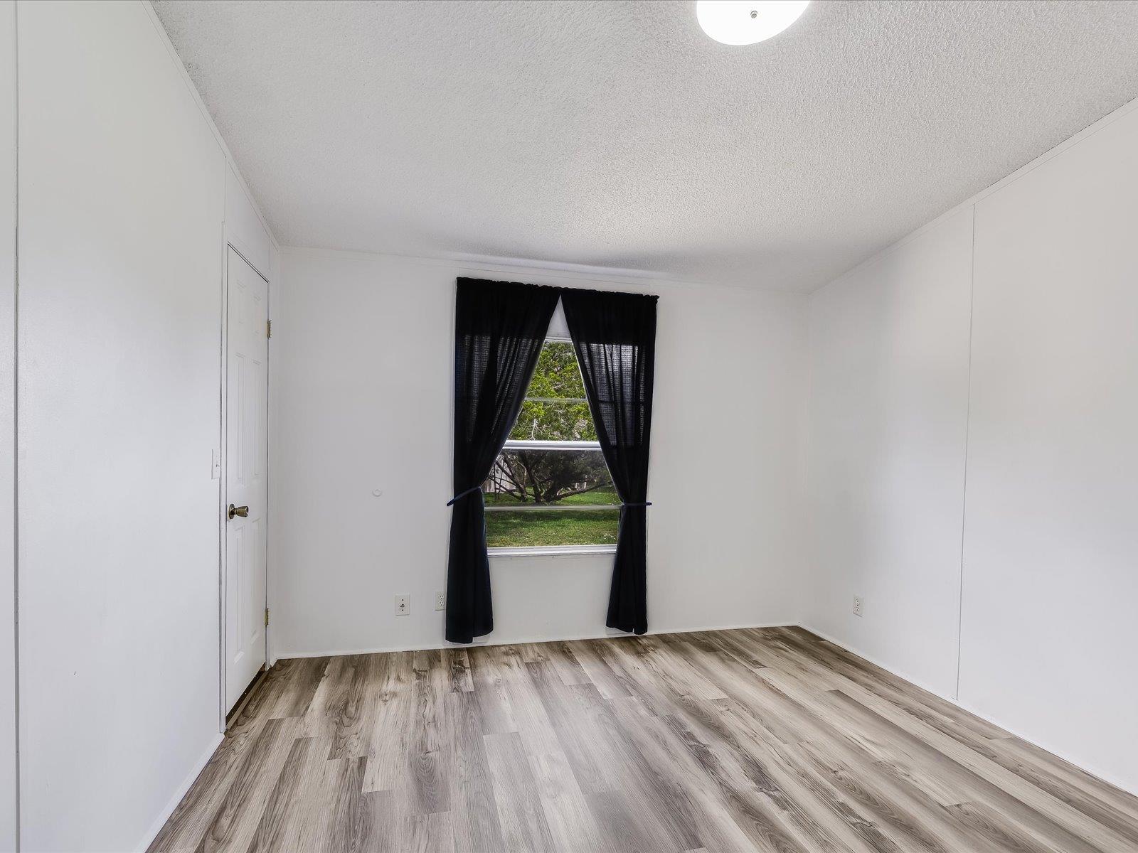 1820 Thousand Oaks Trail Liberty Hill TX 78642