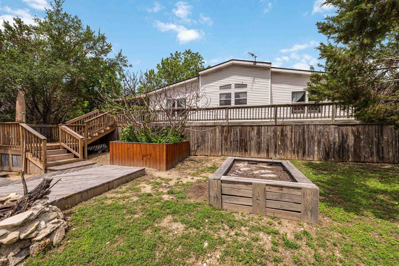 1820 Thousand Oaks Trail Liberty Hill TX 78642
