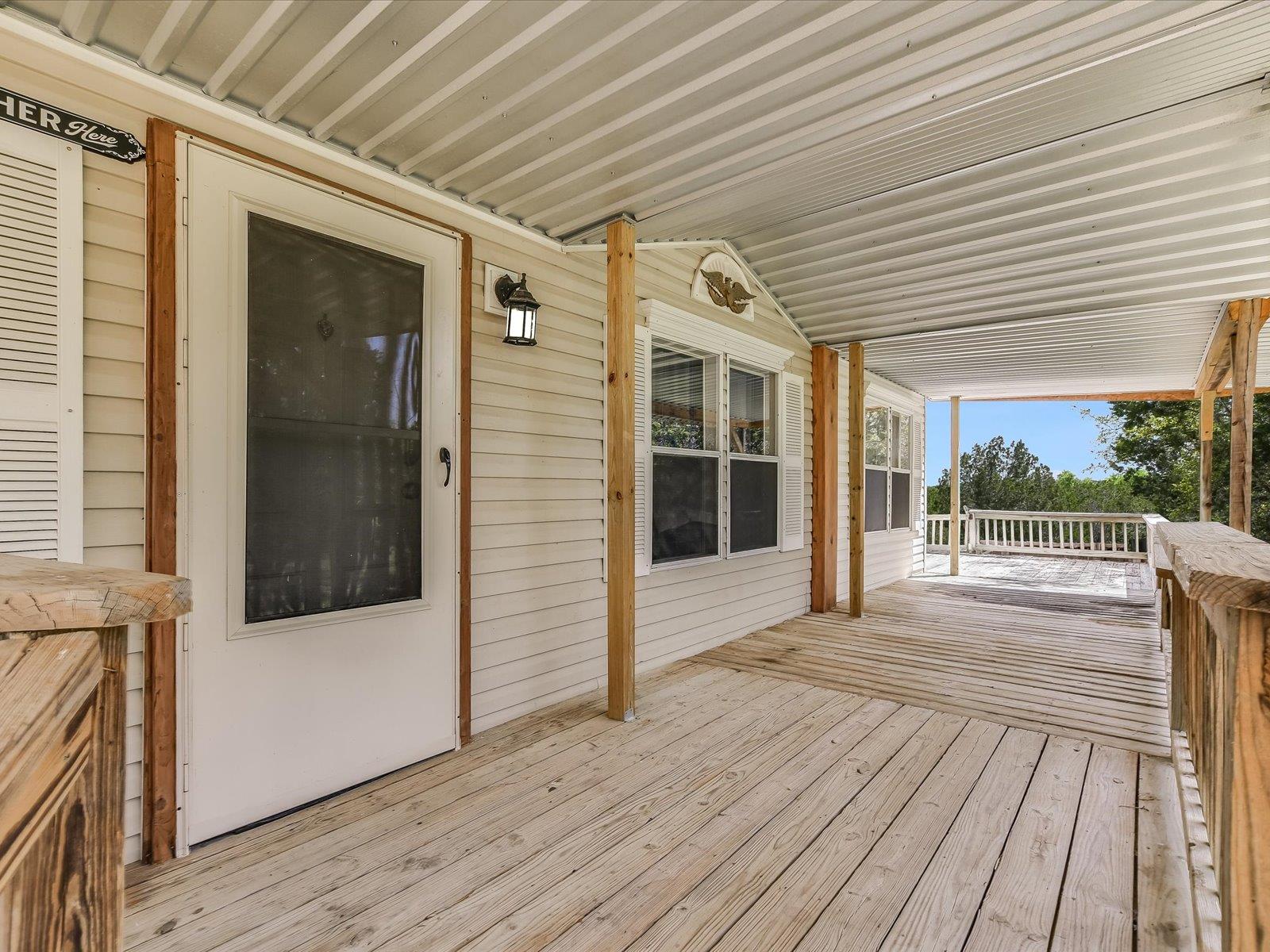 1820 Thousand Oaks Trail Liberty Hill TX 78642