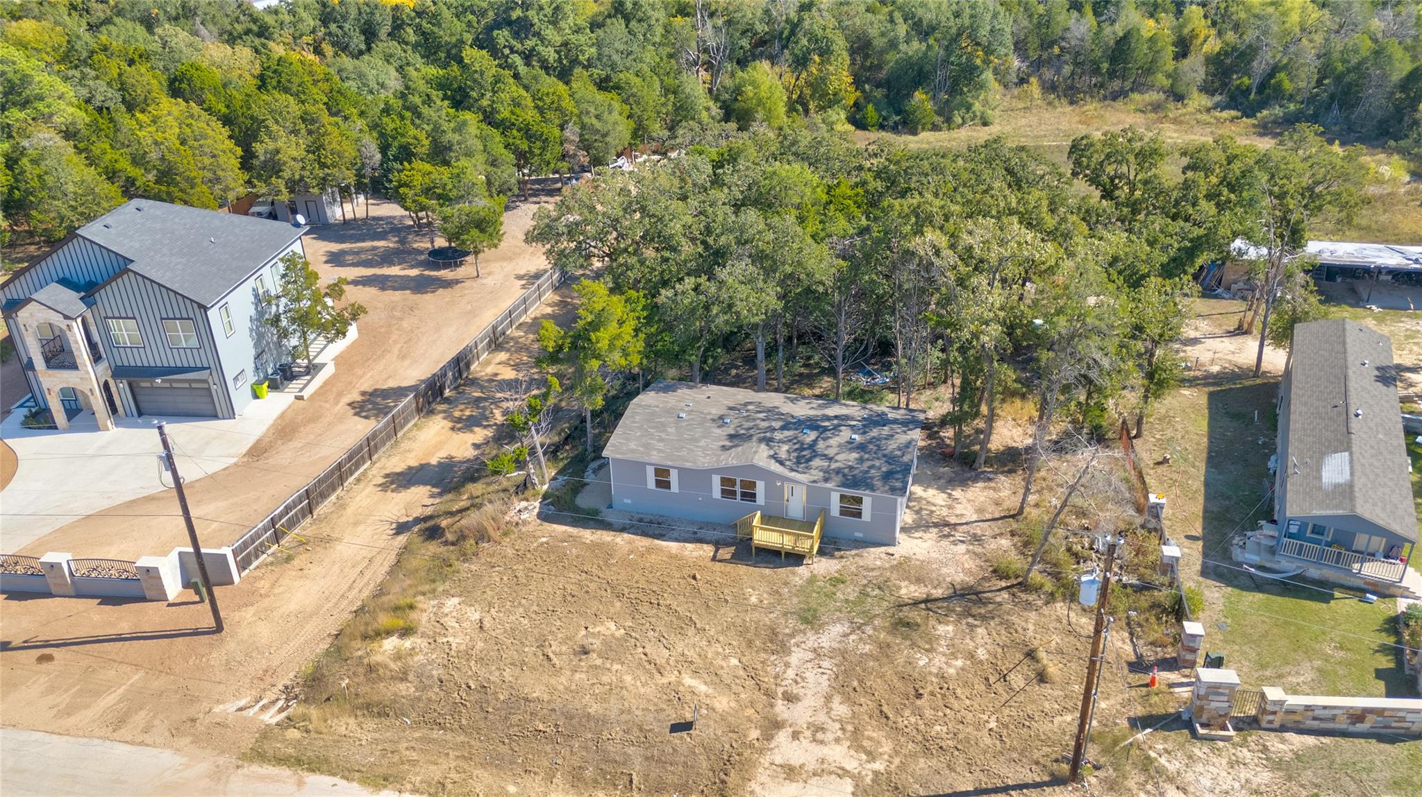 107 Los Cueva Road Elgin TX 78621