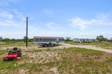 305 Blue Quail Street Dale TX 78616