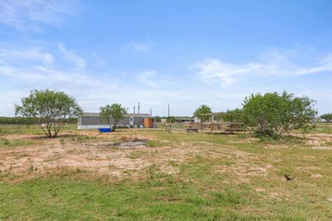 305 Blue Quail Street Dale TX 78616