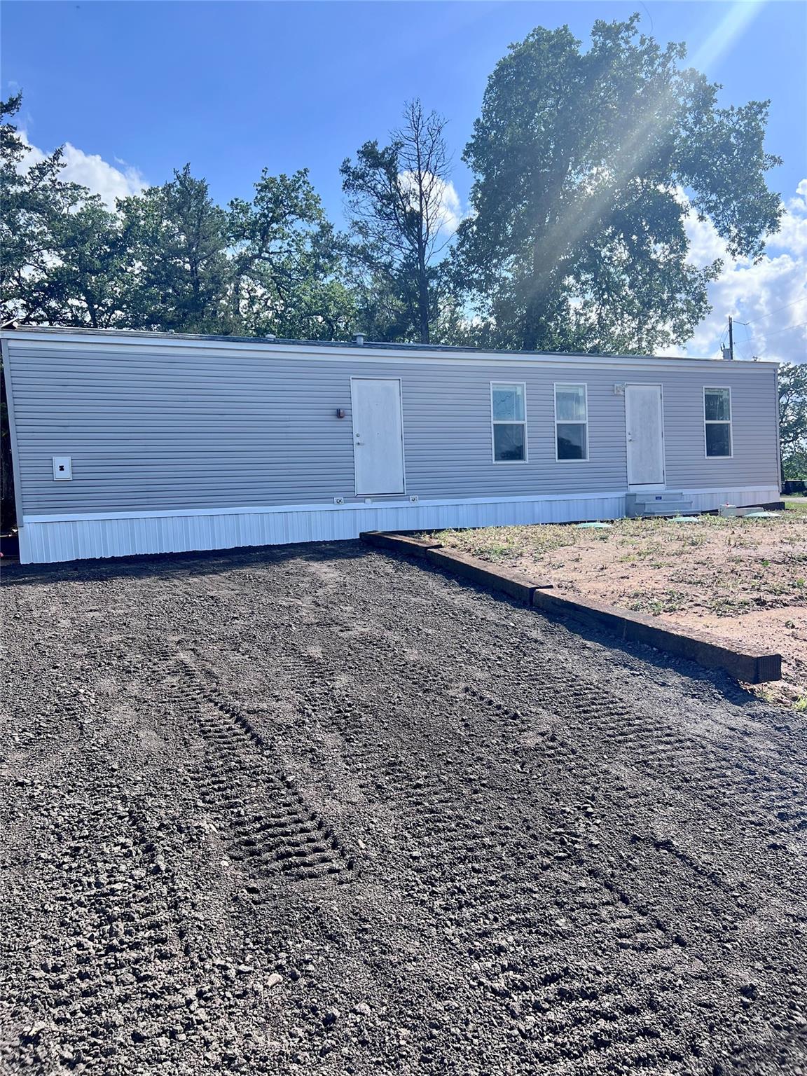 121 Kiowa Drive Smithville TX 78957