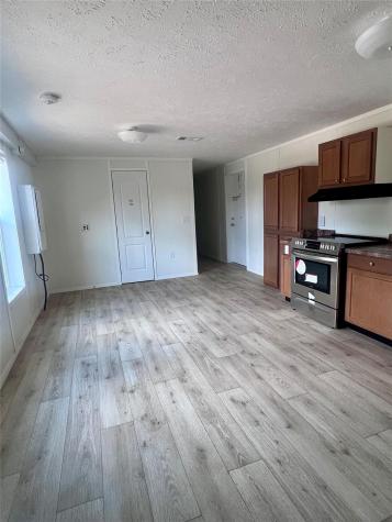 121 Kiowa Drive Smithville TX 78957