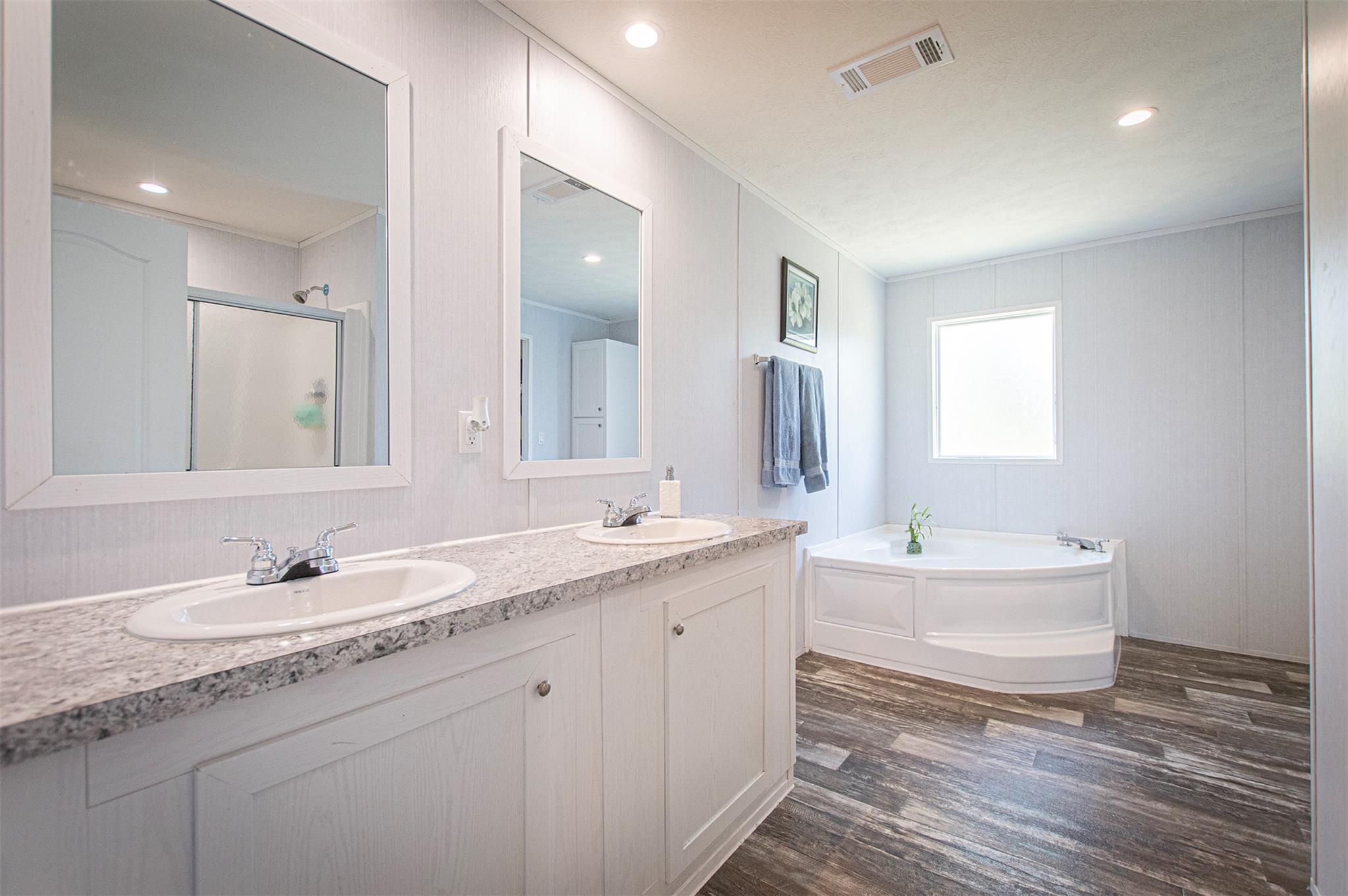 112 Jabali Street Cedar Creek TX 78612