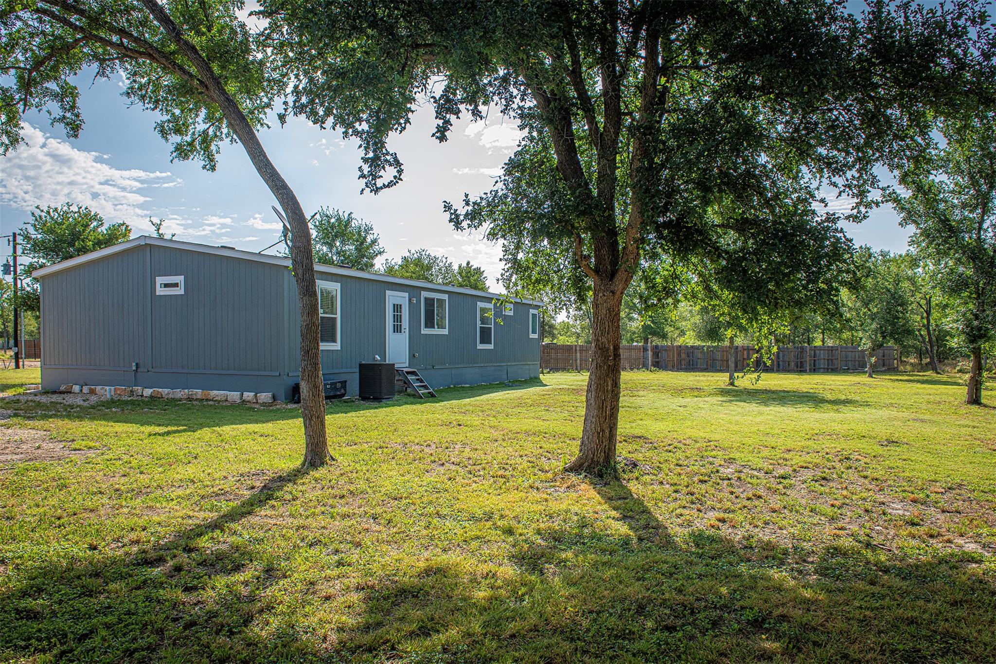 112 Jabali Street Cedar Creek TX 78612