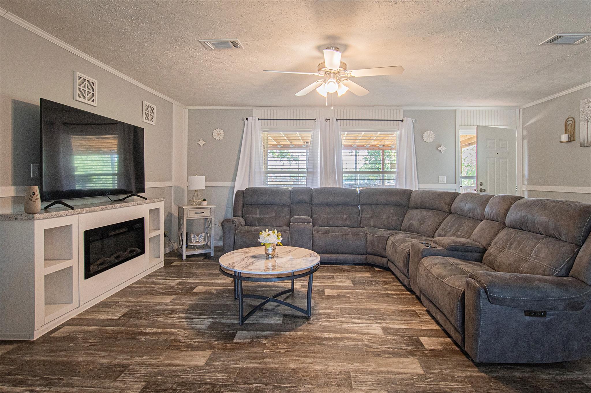 112 Jabali Street Cedar Creek TX 78612