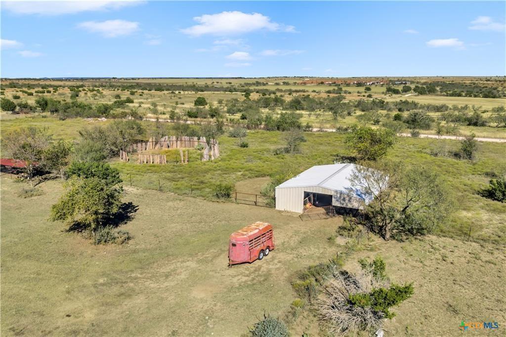 9902 County Road 210 Bertram TX 78605