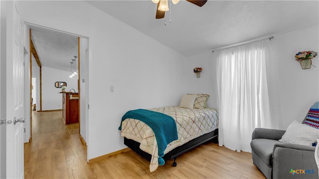 9902 County Road 210 Bertram TX 78605