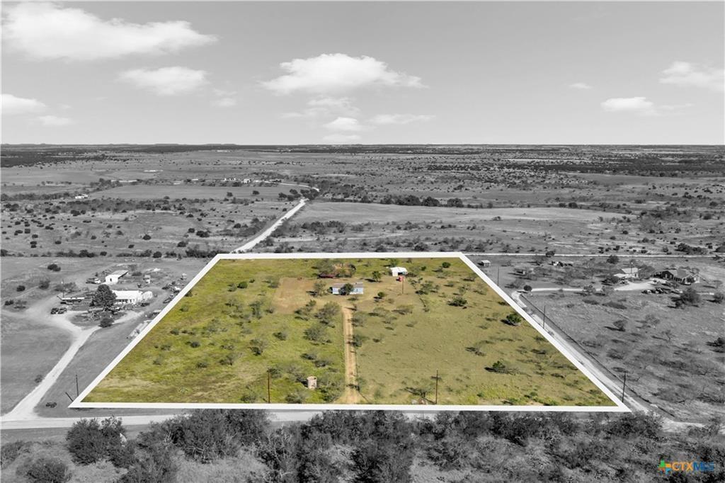 9902 County Road 210 Bertram TX 78605