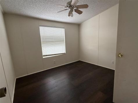 109 Cross Meadow Cove Hutto TX 78634