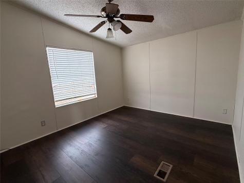 109 Cross Meadow Cove Hutto TX 78634