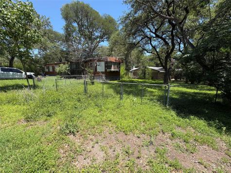 7803 Forest Wood Road Austin TX 78745
