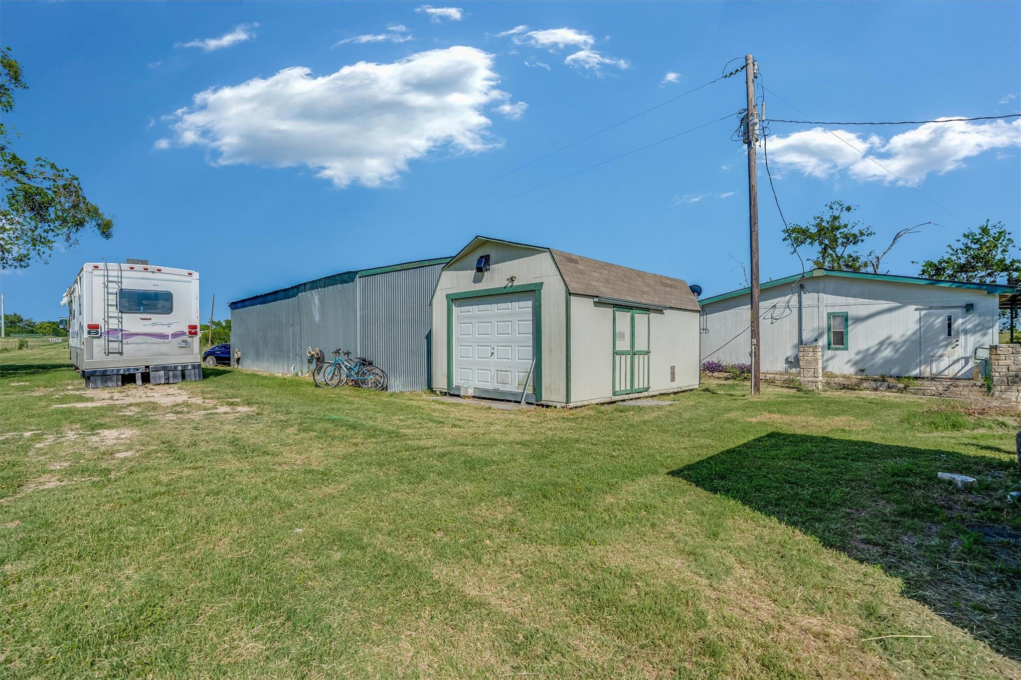 3007 County Road 303 Jarrell TX 76537