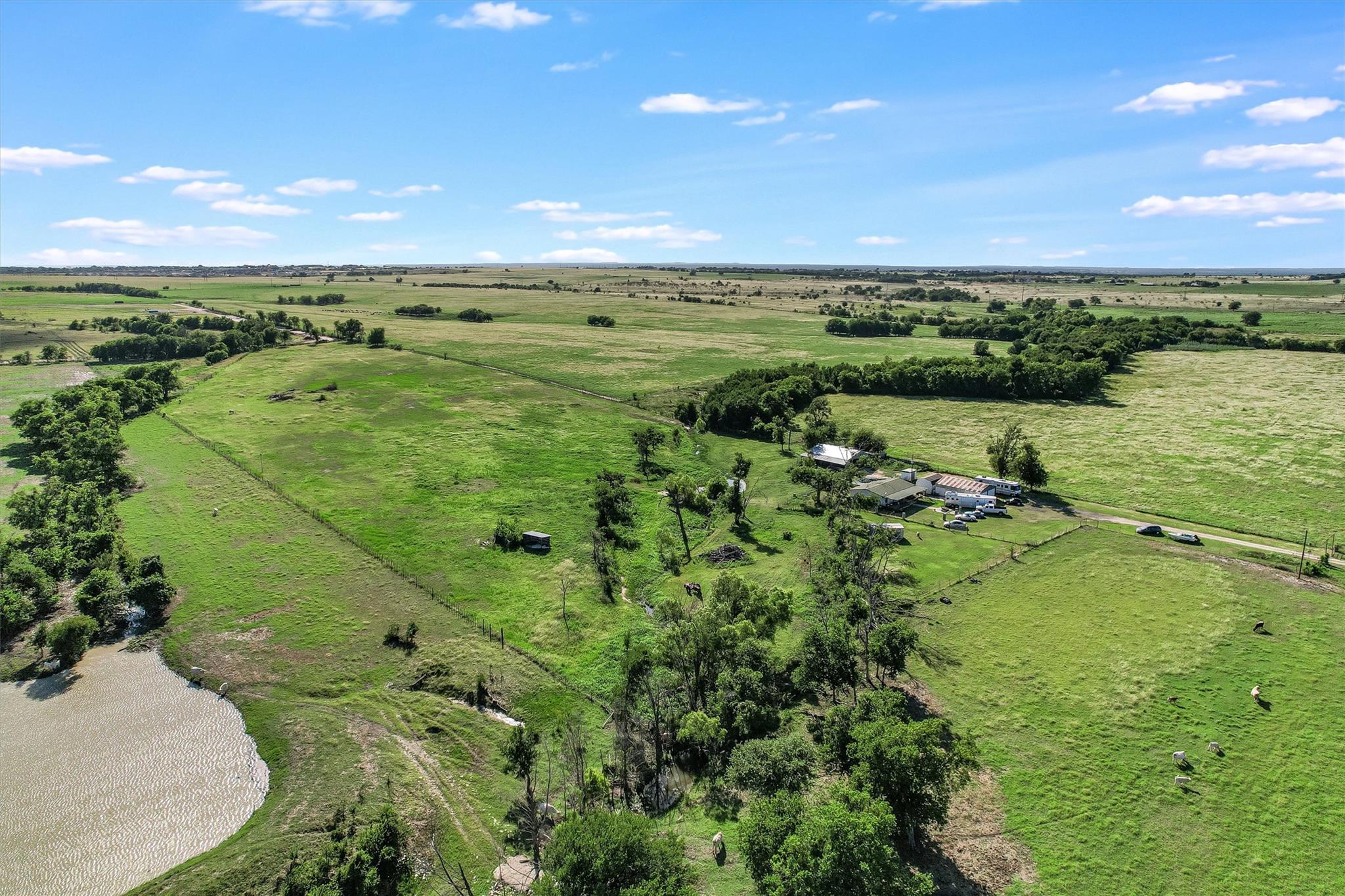 3007 County Road 303 Jarrell TX 76537
