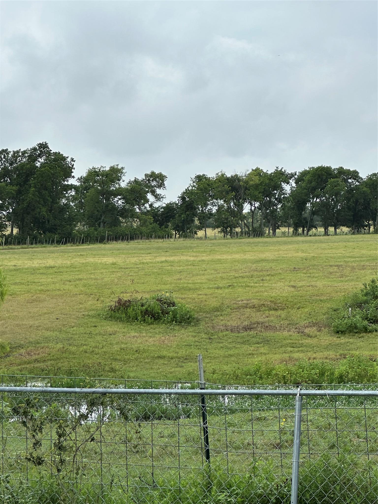 3007 County Road 303 Jarrell TX 76537