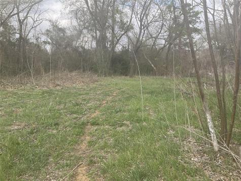 1225 W Highway 71 Highway W Smithville TX 78957