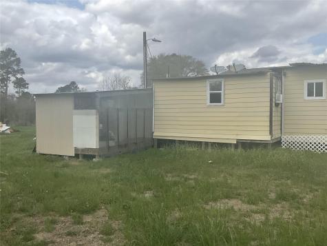 1225 W Highway 71 Highway W Smithville TX 78957