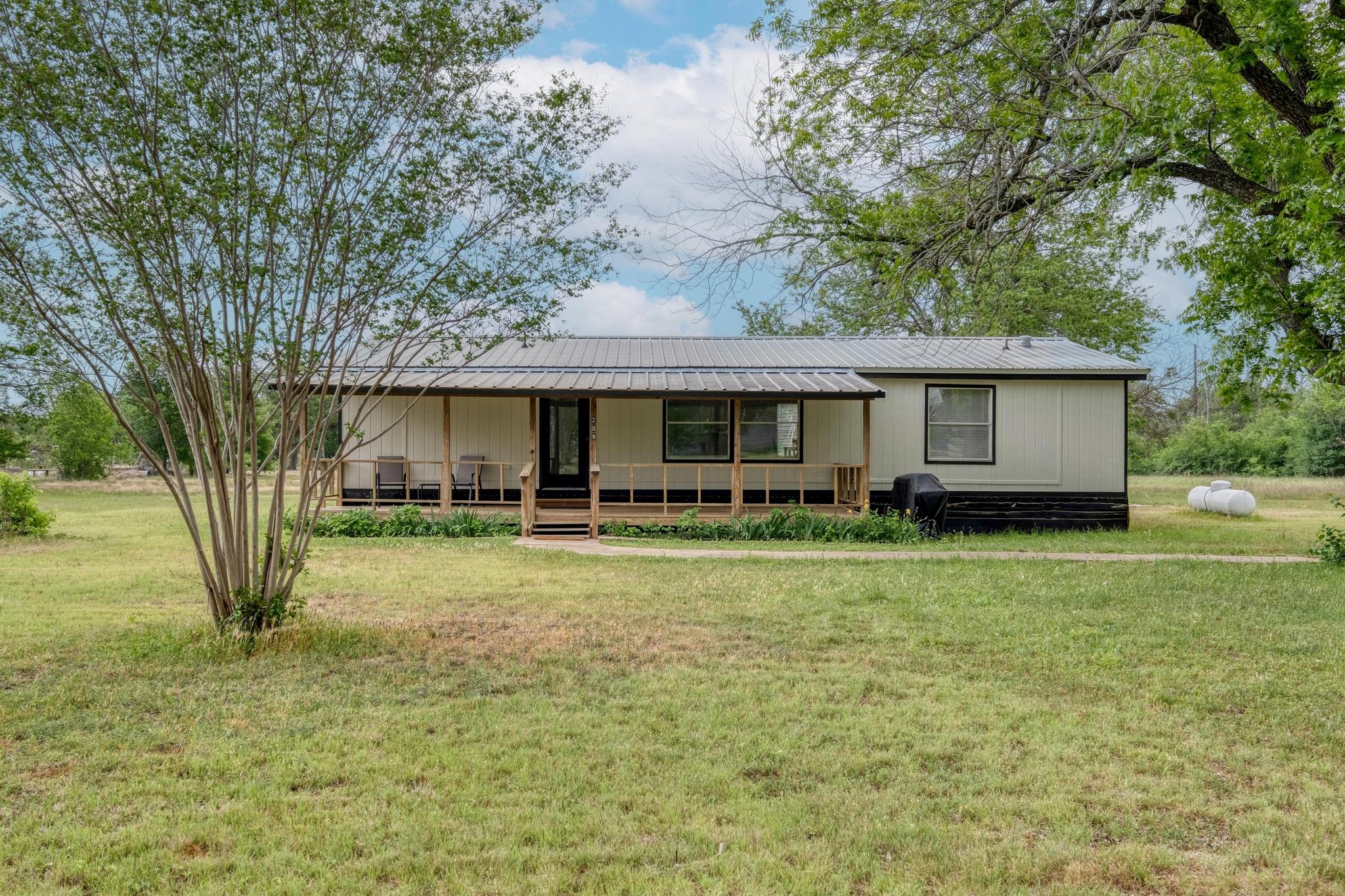 209 Fallwell Street Liberty Hill TX 78642