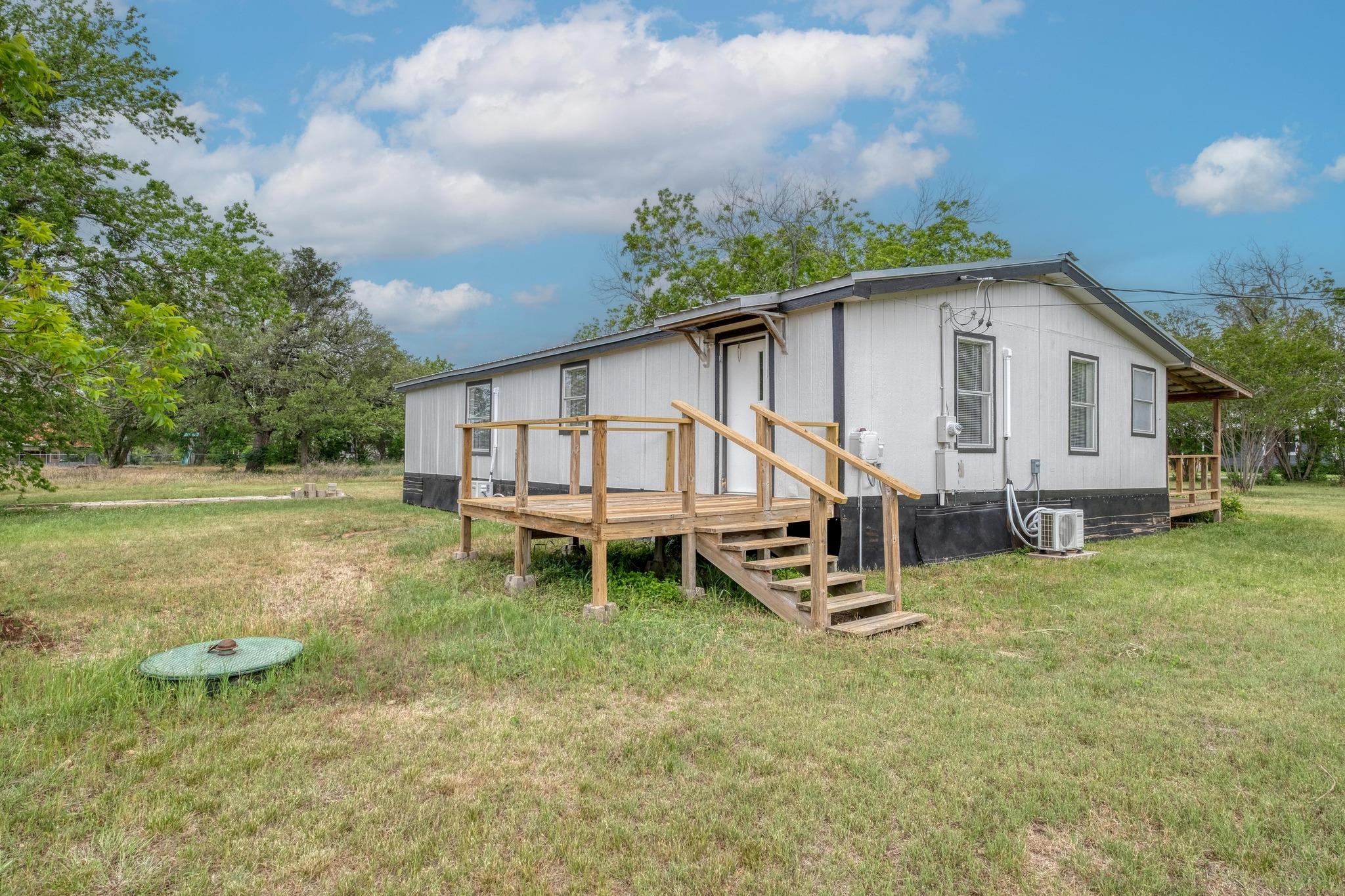 209 Fallwell Street Liberty Hill TX 78642