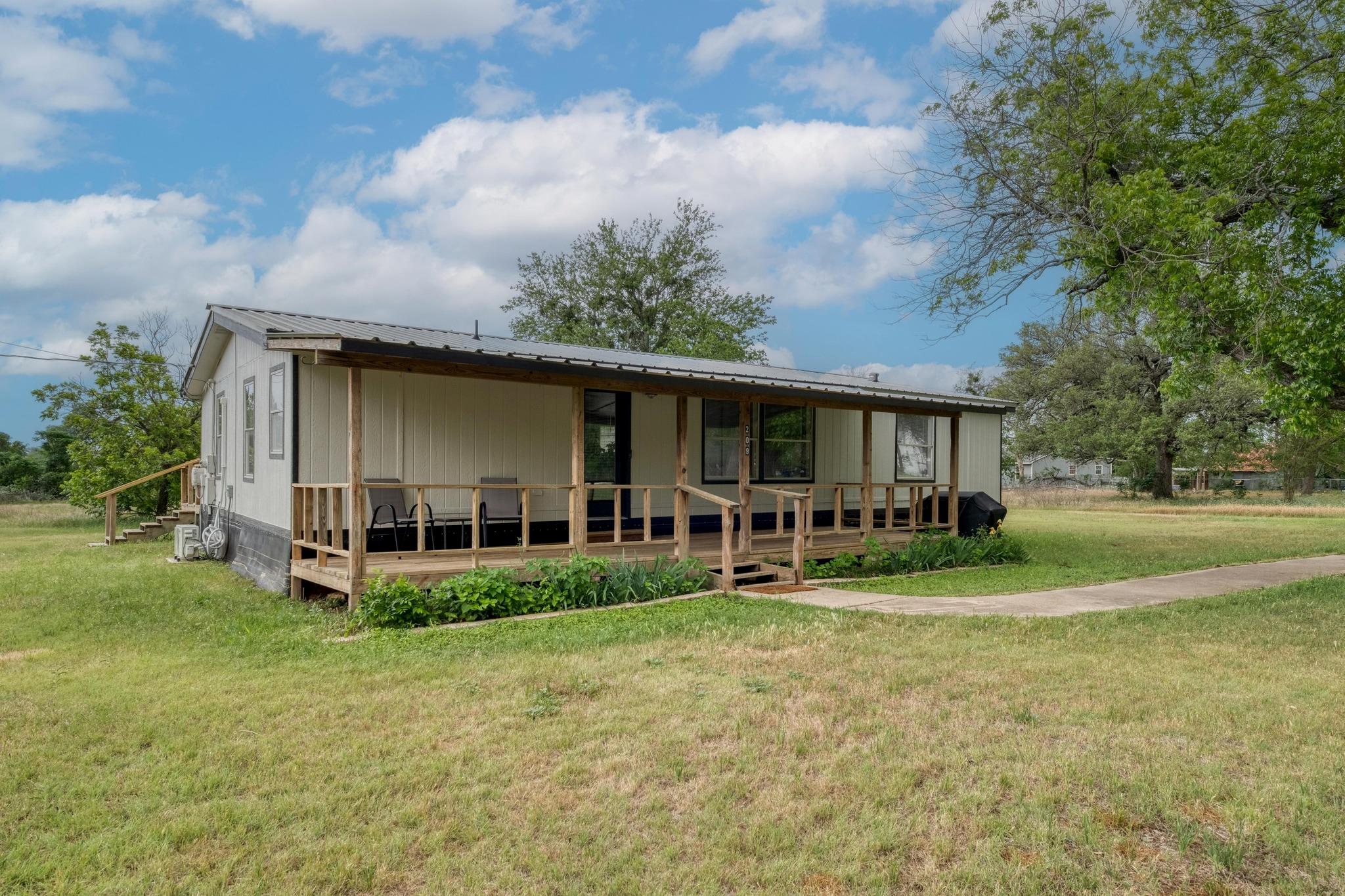 209 Fallwell Street Liberty Hill TX 78642
