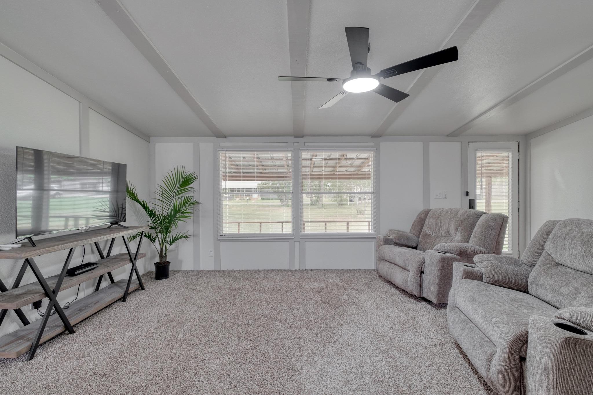 209 Fallwell Street Liberty Hill TX 78642