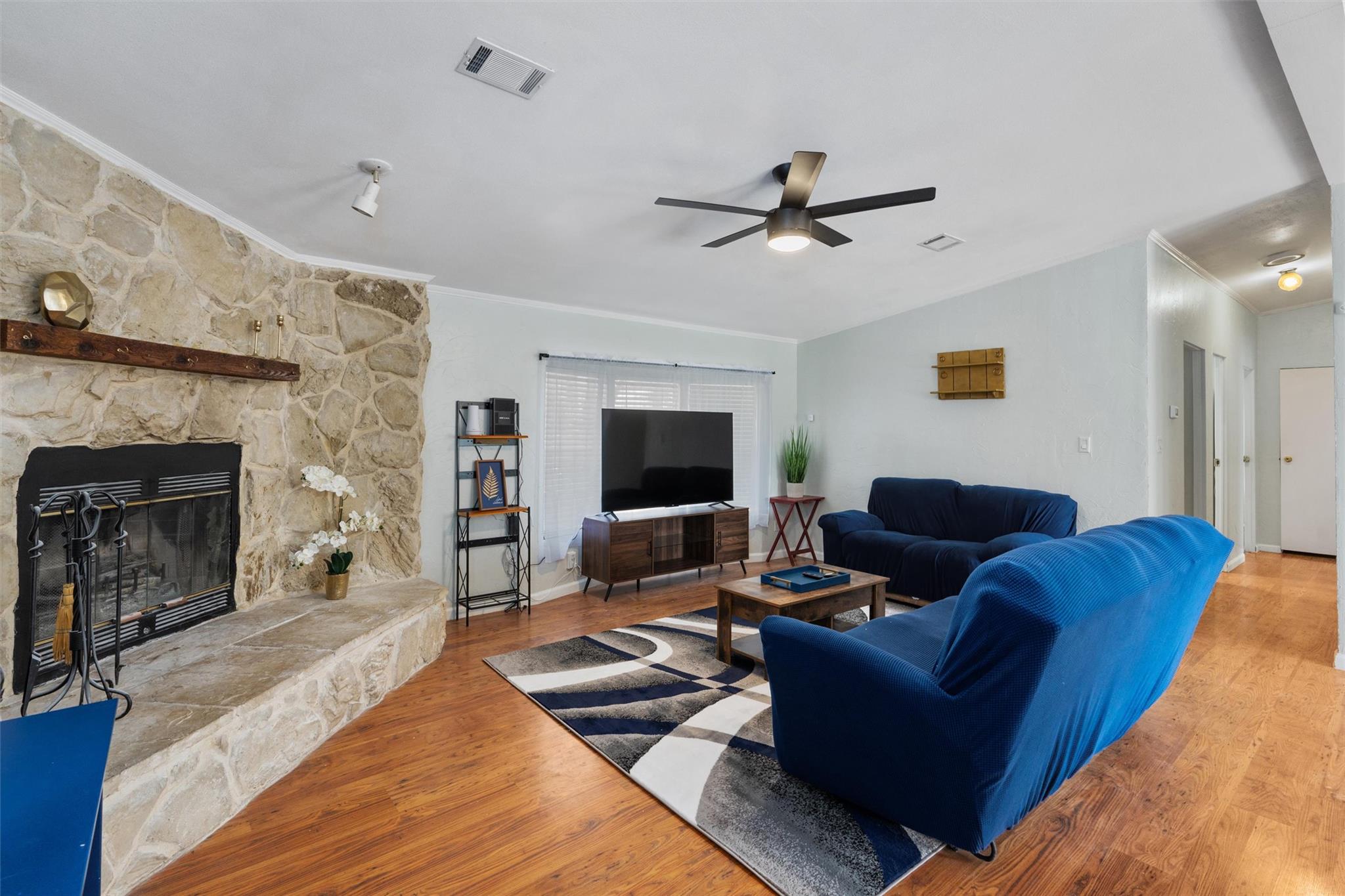 3605 Red Bird Trail Lago Vista TX 78645