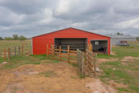664 Garrett Road Yoakum TX 77995