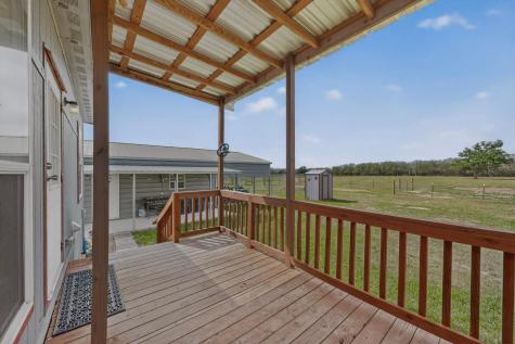 664 Garrett Road Yoakum TX 77995