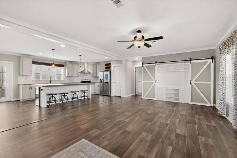 664 Garrett Road Yoakum TX 77995
